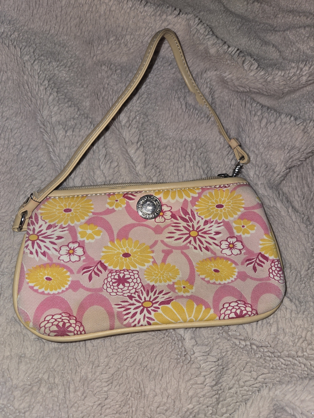 2 Coach Wristlet Clutches - Picture 7 of 8